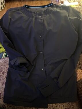 Star Black Scrub Jacket — Medical Warm-Up Coat, Size Medium